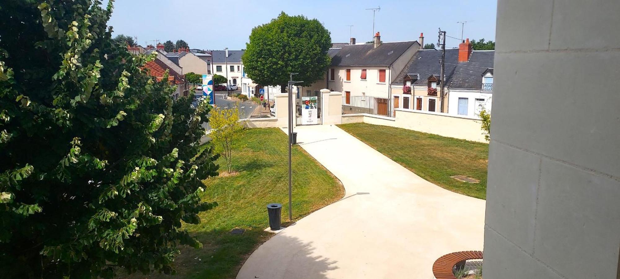 Appart Hotel Saint-Denis Châteauroux Buitenkant foto