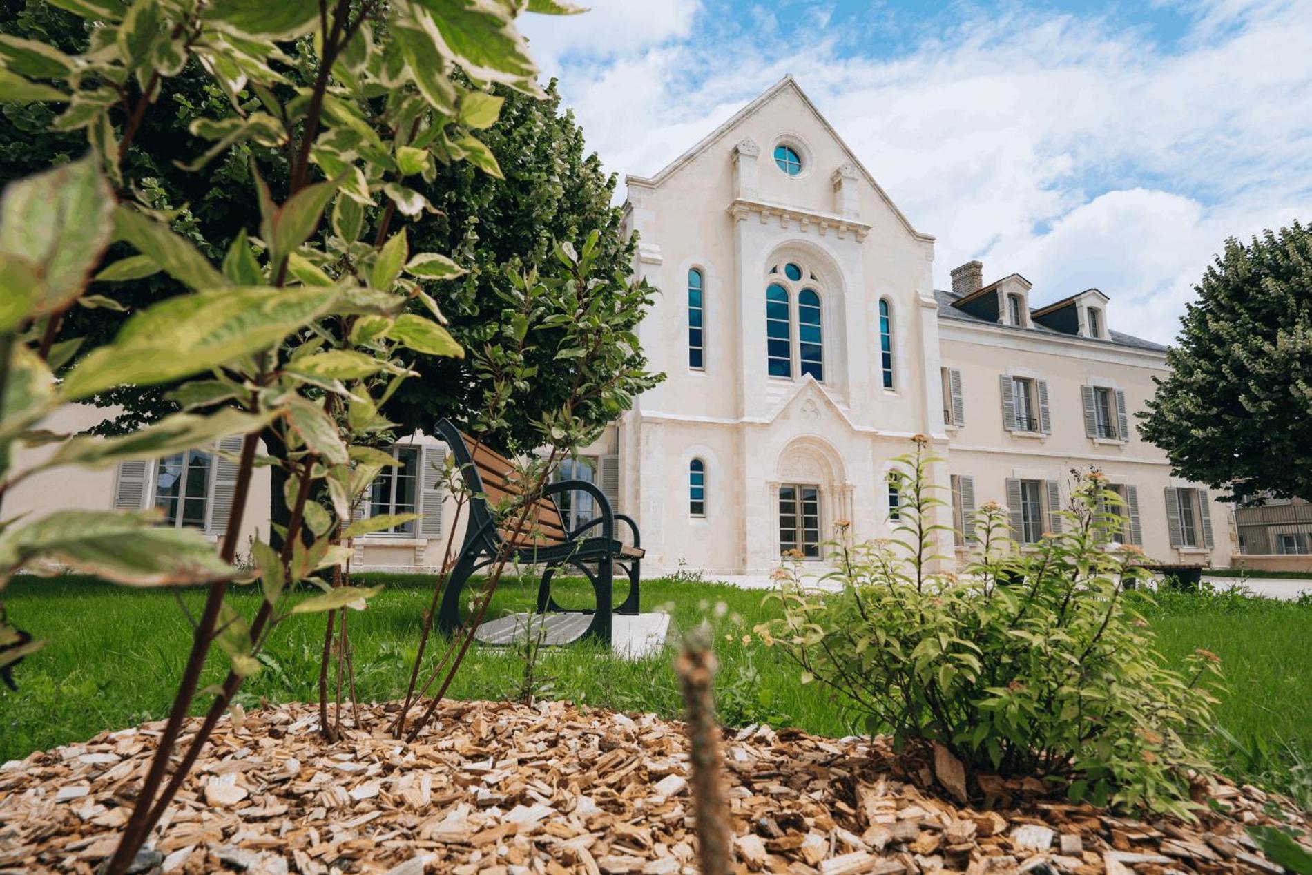 Appart Hotel Saint-Denis Châteauroux Buitenkant foto